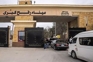 北青：国足已经进驻了阿布扎比酒店 当地时间19日中午开启首训